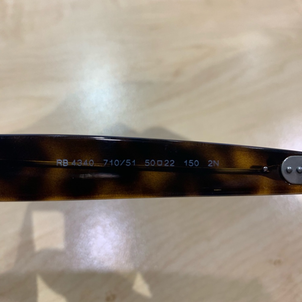 Ray-Ban classic wayfairers